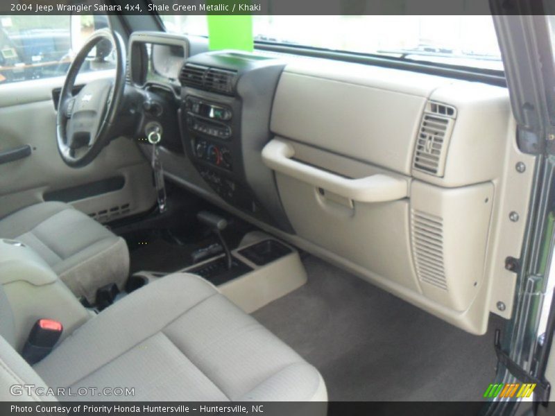 Shale Green Metallic / Khaki 2004 Jeep Wrangler Sahara 4x4