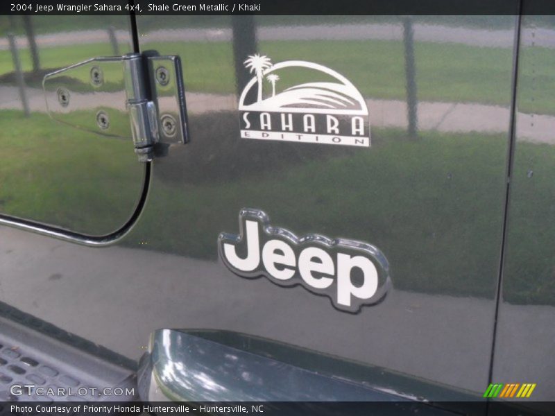 Shale Green Metallic / Khaki 2004 Jeep Wrangler Sahara 4x4