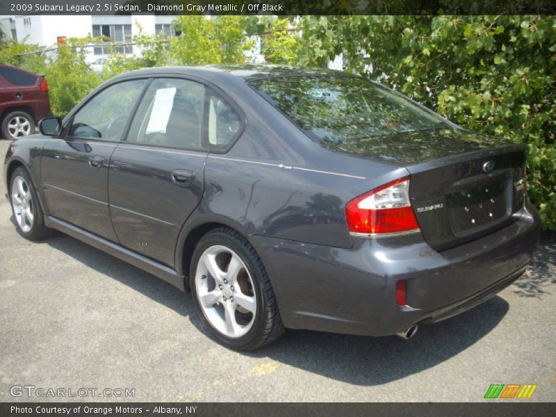 Diamond Gray Metallic / Off Black 2009 Subaru Legacy 2.5i Sedan