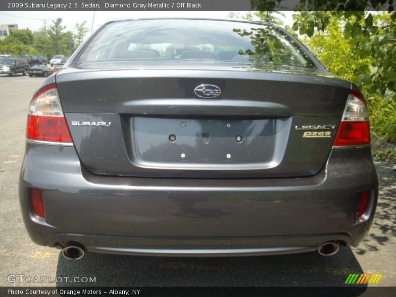 Diamond Gray Metallic / Off Black 2009 Subaru Legacy 2.5i Sedan