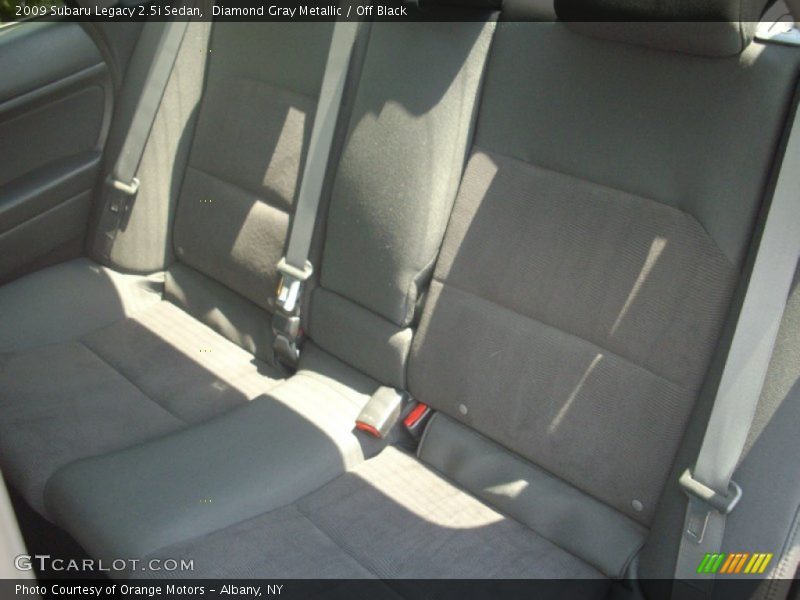 Diamond Gray Metallic / Off Black 2009 Subaru Legacy 2.5i Sedan