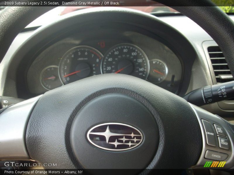 Diamond Gray Metallic / Off Black 2009 Subaru Legacy 2.5i Sedan