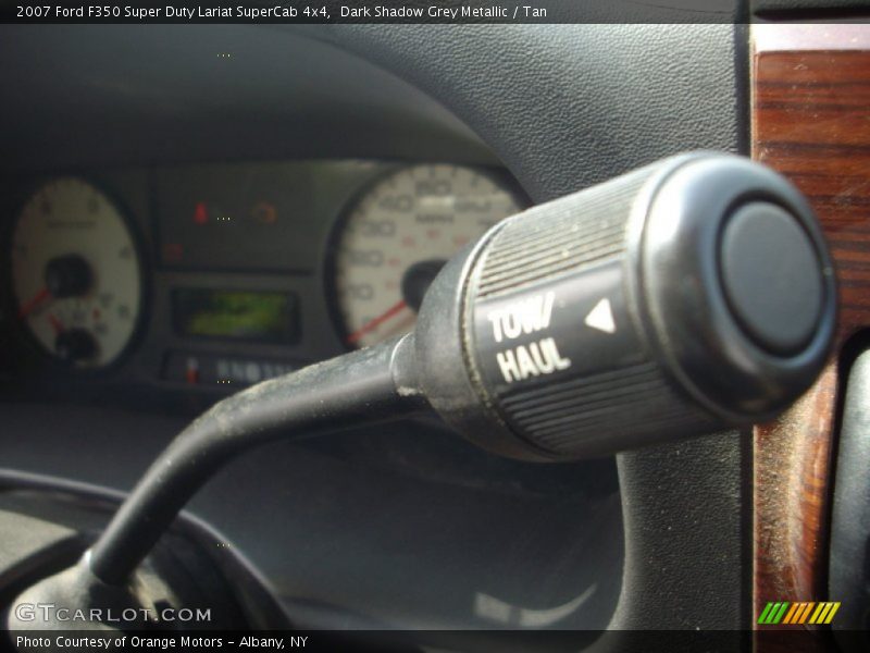  2007 F350 Super Duty Lariat SuperCab 4x4 5 Speed Automatic Shifter