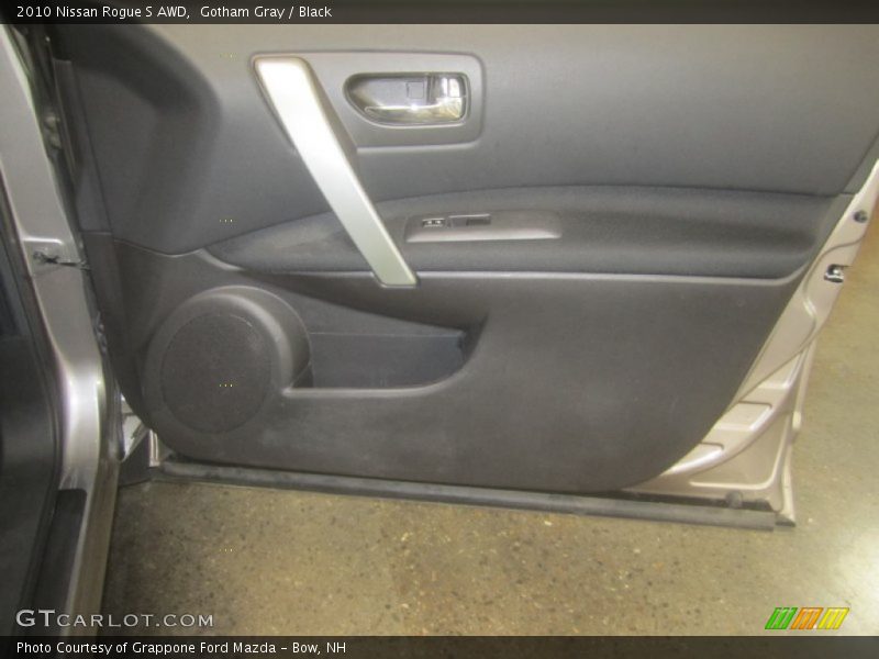 Gotham Gray / Black 2010 Nissan Rogue S AWD