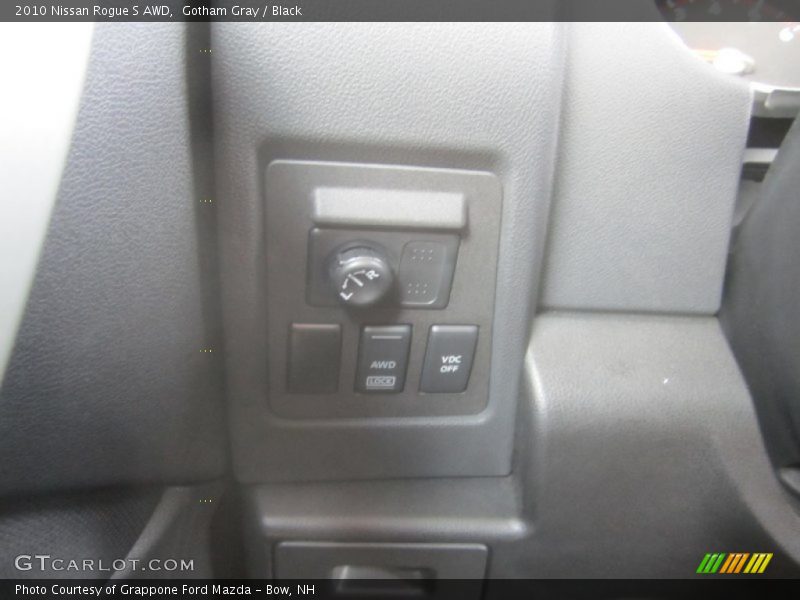 Gotham Gray / Black 2010 Nissan Rogue S AWD
