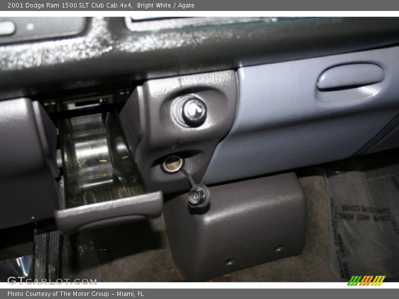 Bright White / Agate 2001 Dodge Ram 1500 SLT Club Cab 4x4