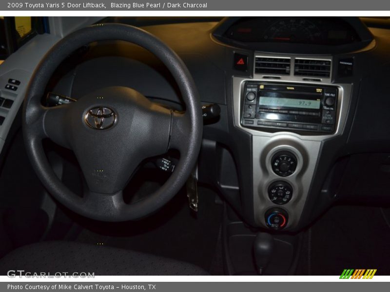 Blazing Blue Pearl / Dark Charcoal 2009 Toyota Yaris 5 Door Liftback