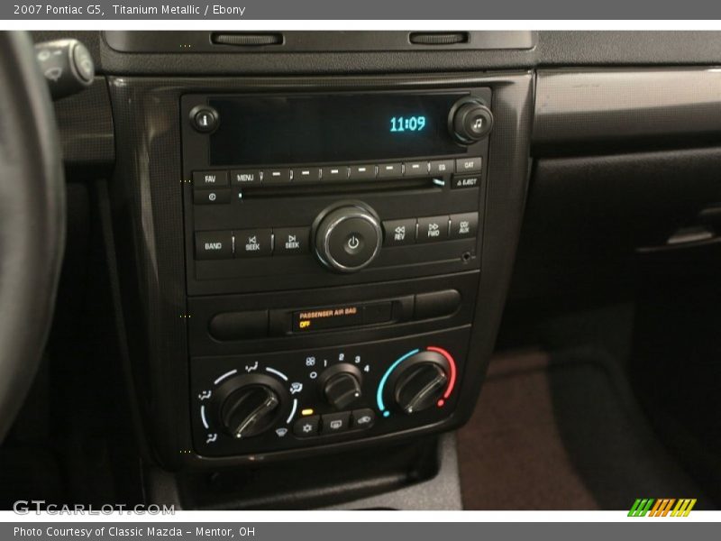 Titanium Metallic / Ebony 2007 Pontiac G5
