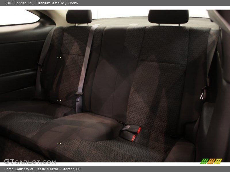 Titanium Metallic / Ebony 2007 Pontiac G5