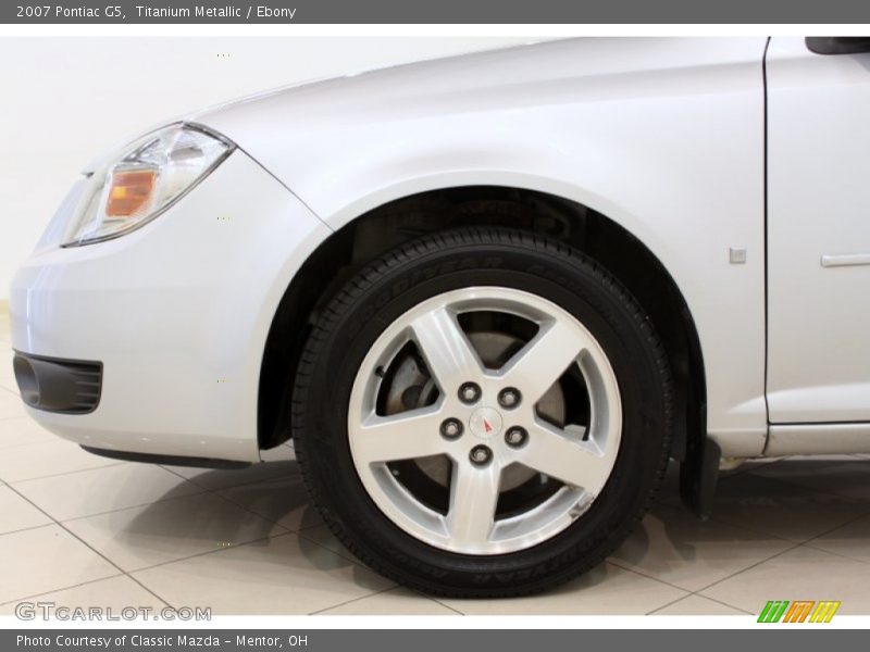Titanium Metallic / Ebony 2007 Pontiac G5