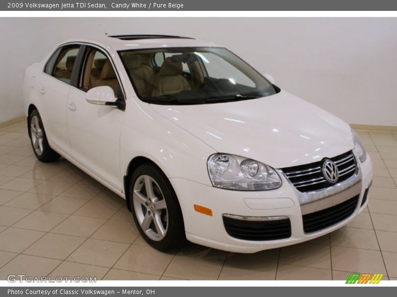 Candy White / Pure Beige 2009 Volkswagen Jetta TDI Sedan