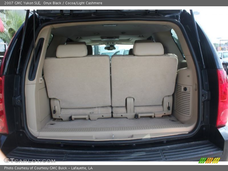 Onyx Black / Cocoa/Light Cashmere 2007 GMC Yukon SLE
