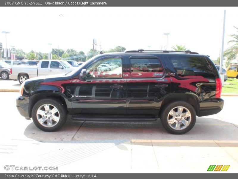 Onyx Black / Cocoa/Light Cashmere 2007 GMC Yukon SLE