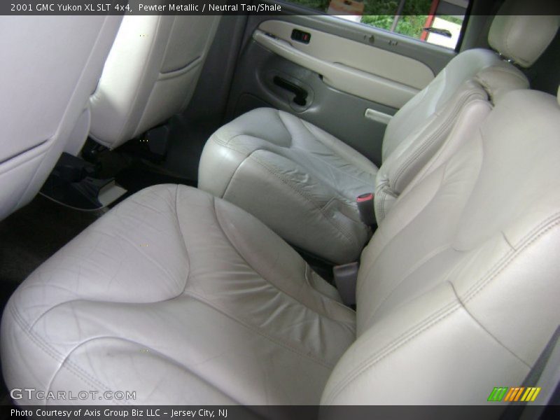 Pewter Metallic / Neutral Tan/Shale 2001 GMC Yukon XL SLT 4x4