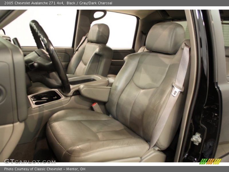 Black / Gray/Dark Charcoal 2005 Chevrolet Avalanche Z71 4x4
