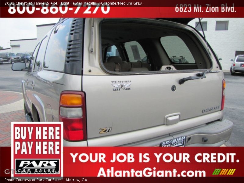 Light Pewter Metallic / Graphite/Medium Gray 2001 Chevrolet Tahoe LS 4x4