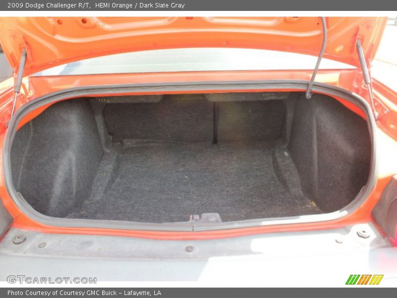  2009 Challenger R/T Trunk