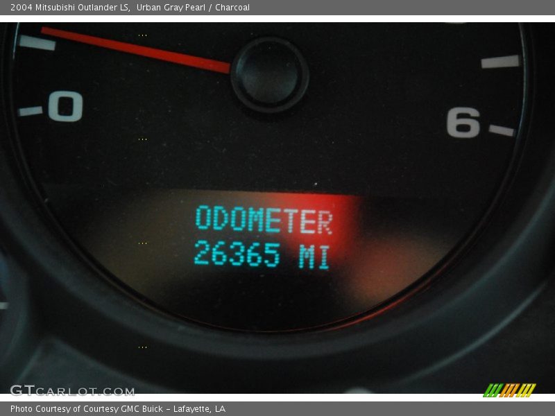 Urban Gray Pearl / Charcoal 2004 Mitsubishi Outlander LS