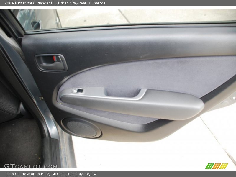 Urban Gray Pearl / Charcoal 2004 Mitsubishi Outlander LS