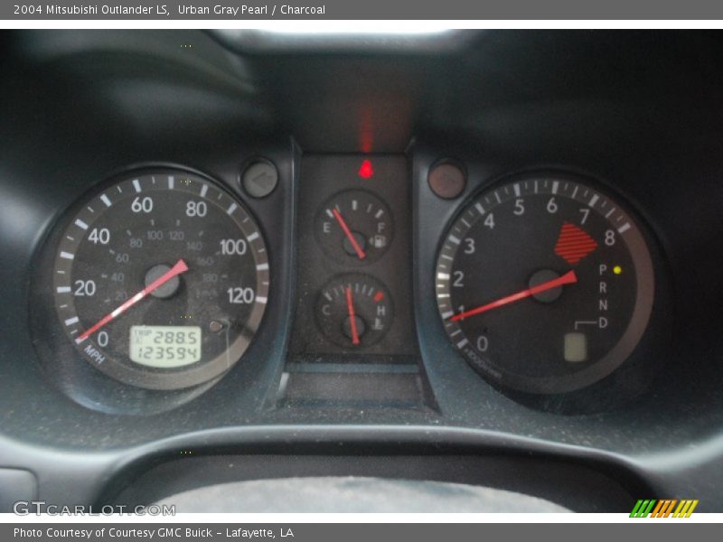 Urban Gray Pearl / Charcoal 2004 Mitsubishi Outlander LS