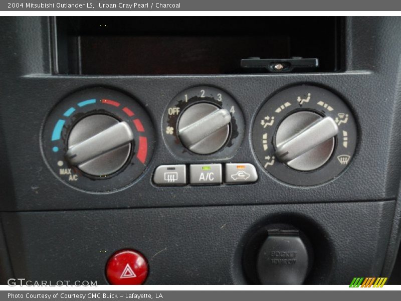 Urban Gray Pearl / Charcoal 2004 Mitsubishi Outlander LS