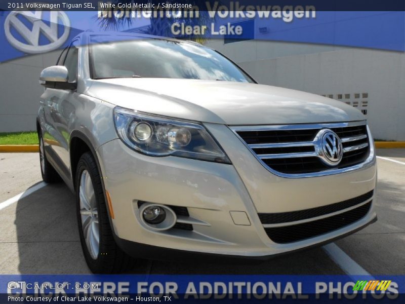 White Gold Metallic / Sandstone 2011 Volkswagen Tiguan SEL