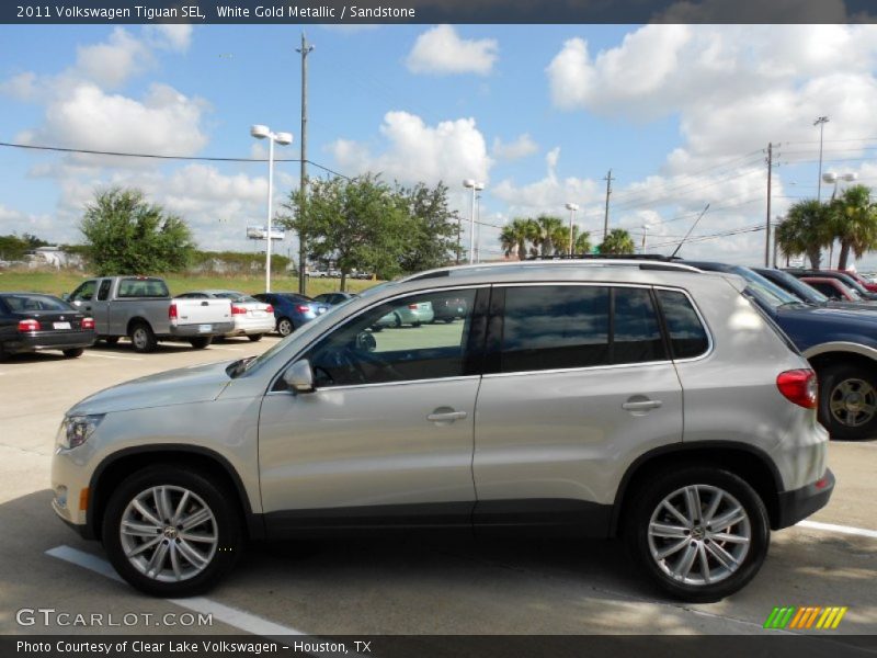 White Gold Metallic / Sandstone 2011 Volkswagen Tiguan SEL