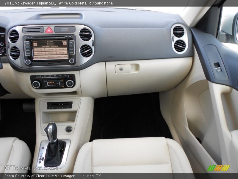 White Gold Metallic / Sandstone 2011 Volkswagen Tiguan SEL