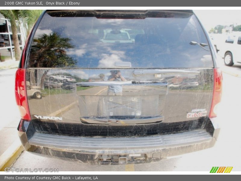 Onyx Black / Ebony 2008 GMC Yukon SLE