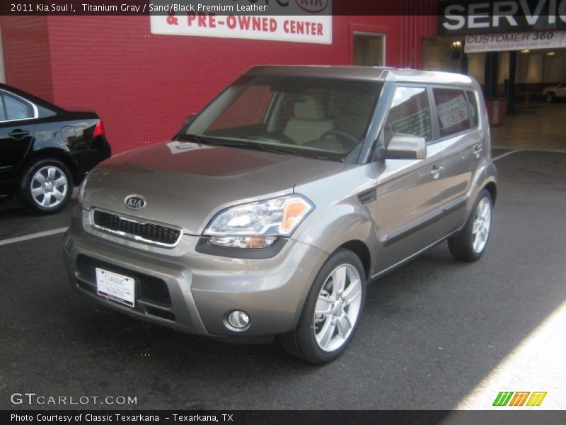 Titanium Gray / Sand/Black Premium Leather 2011 Kia Soul !