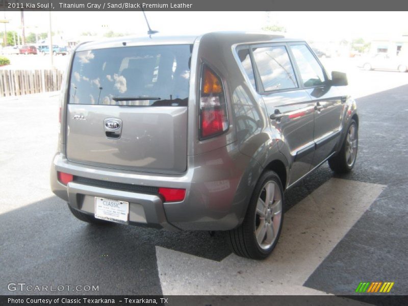 Titanium Gray / Sand/Black Premium Leather 2011 Kia Soul !