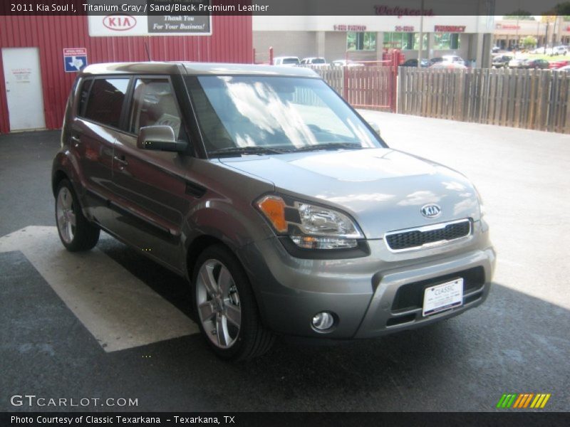 Titanium Gray / Sand/Black Premium Leather 2011 Kia Soul !