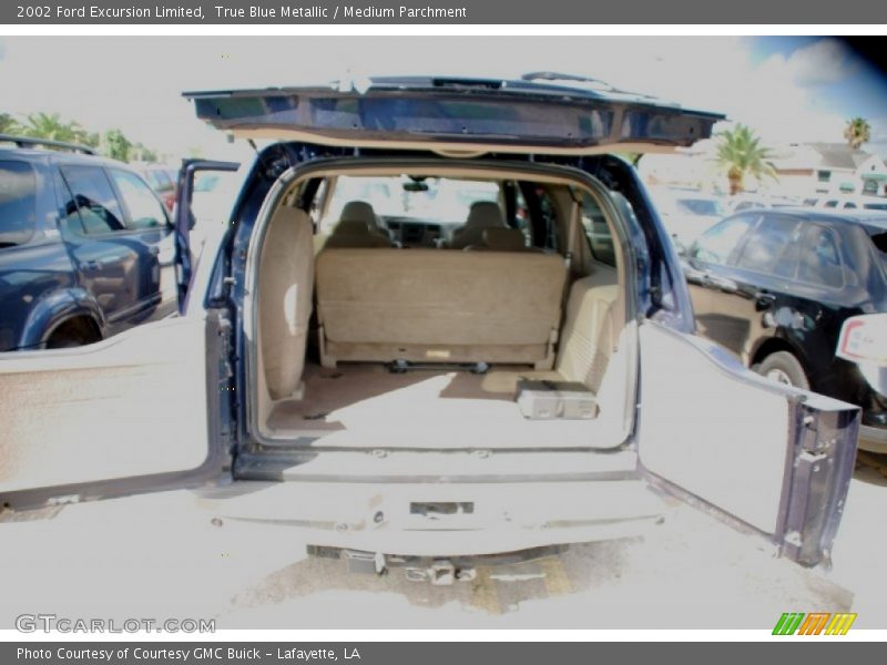 True Blue Metallic / Medium Parchment 2002 Ford Excursion Limited