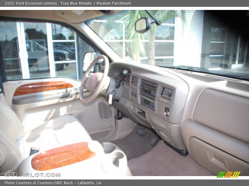 True Blue Metallic / Medium Parchment 2002 Ford Excursion Limited