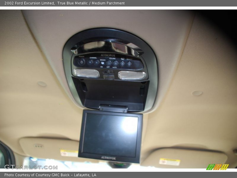 True Blue Metallic / Medium Parchment 2002 Ford Excursion Limited