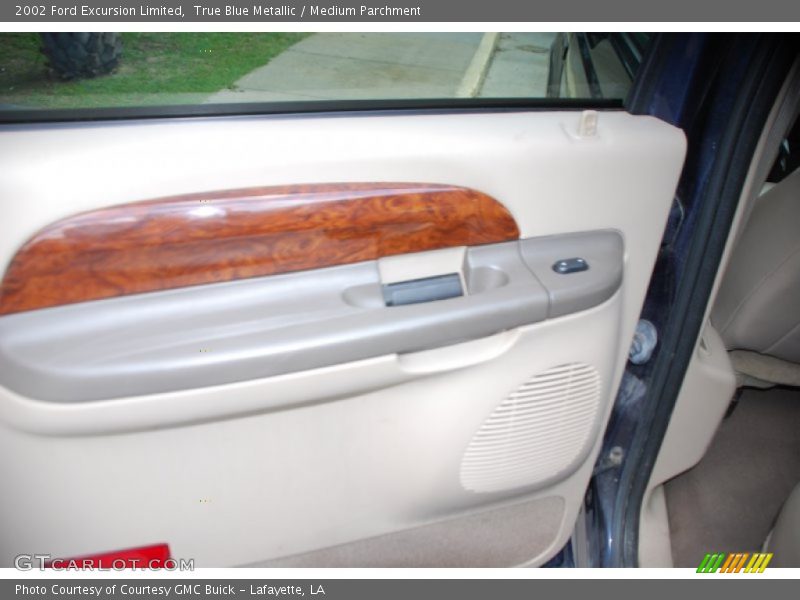 True Blue Metallic / Medium Parchment 2002 Ford Excursion Limited