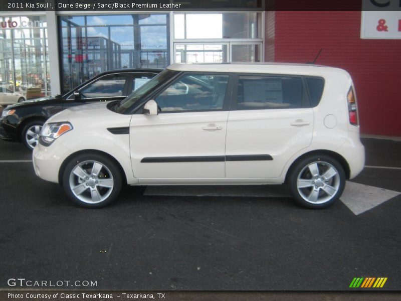 Dune Beige / Sand/Black Premium Leather 2011 Kia Soul !