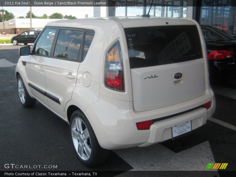 Dune Beige / Sand/Black Premium Leather 2011 Kia Soul !