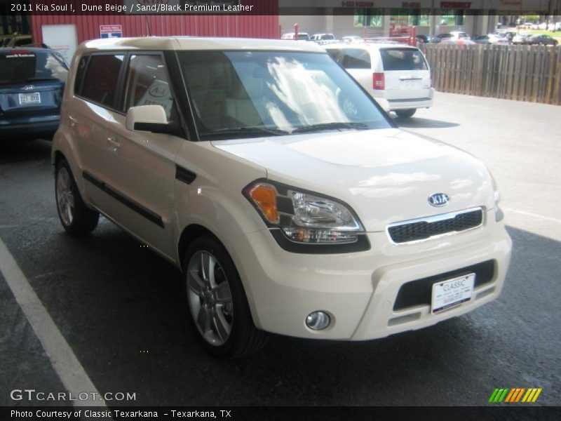 Dune Beige / Sand/Black Premium Leather 2011 Kia Soul !