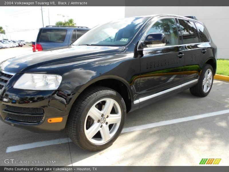 Black / Anthracite 2004 Volkswagen Touareg V8