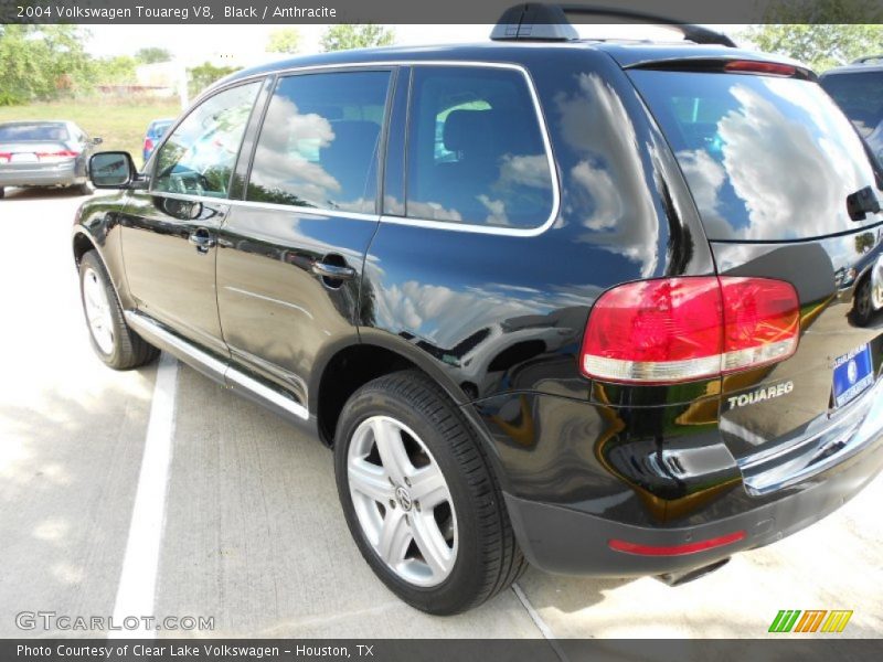 Black / Anthracite 2004 Volkswagen Touareg V8