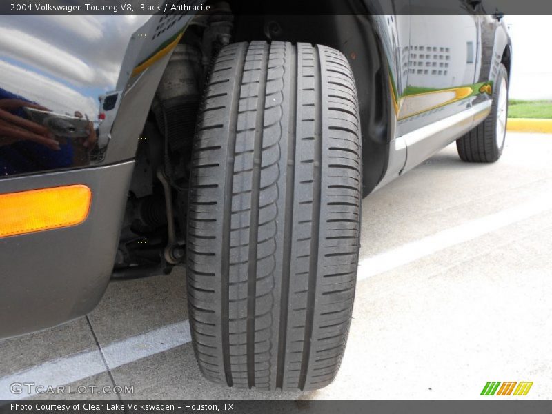 Black / Anthracite 2004 Volkswagen Touareg V8