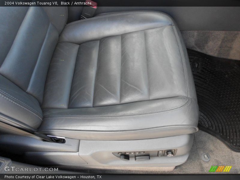 Black / Anthracite 2004 Volkswagen Touareg V8
