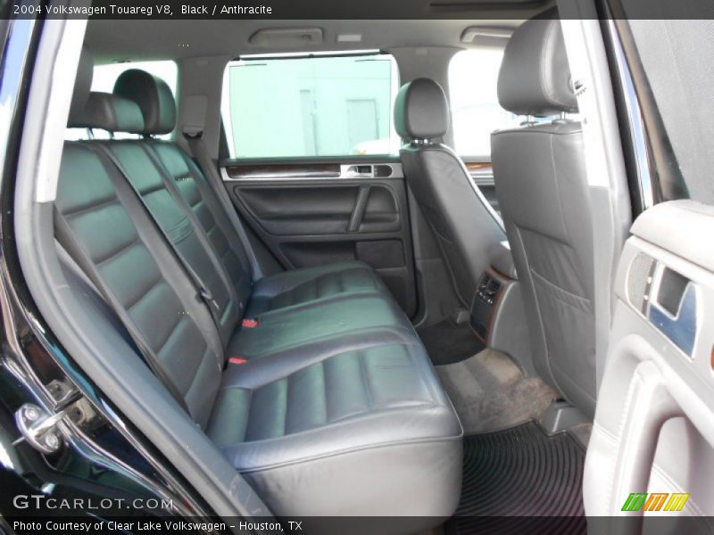  2004 Touareg V8 Anthracite Interior