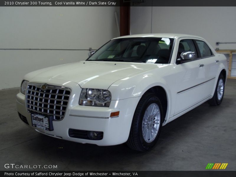 Cool Vanilla White / Dark Slate Gray 2010 Chrysler 300 Touring