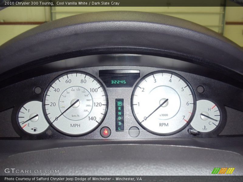 Cool Vanilla White / Dark Slate Gray 2010 Chrysler 300 Touring