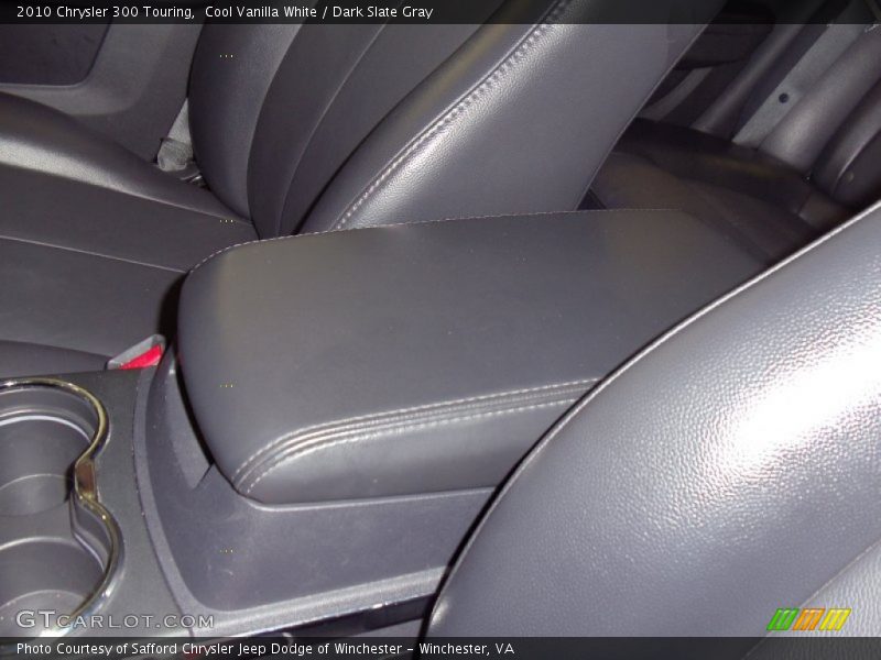 Cool Vanilla White / Dark Slate Gray 2010 Chrysler 300 Touring