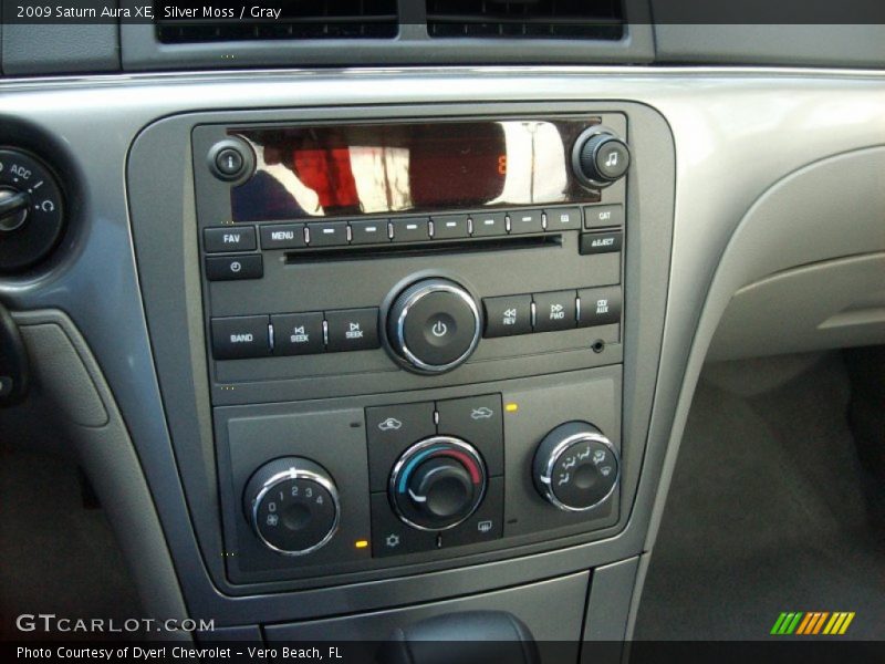 Silver Moss / Gray 2009 Saturn Aura XE