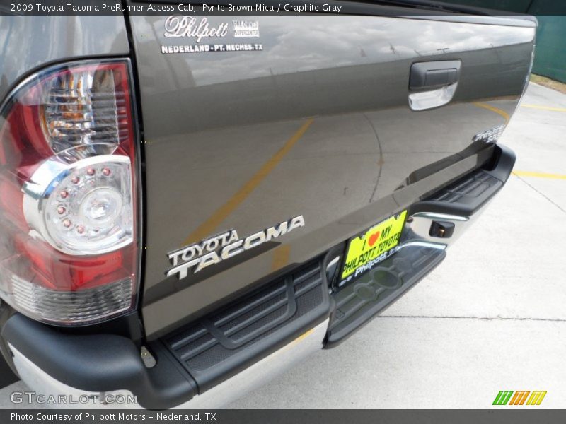 Pyrite Brown Mica / Graphite Gray 2009 Toyota Tacoma PreRunner Access Cab