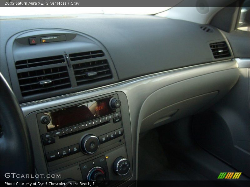 Silver Moss / Gray 2009 Saturn Aura XE